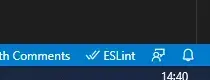 Indicateur ESLint coché dans la barre d'état de VS Code, confirmant que la vérification du code est active
